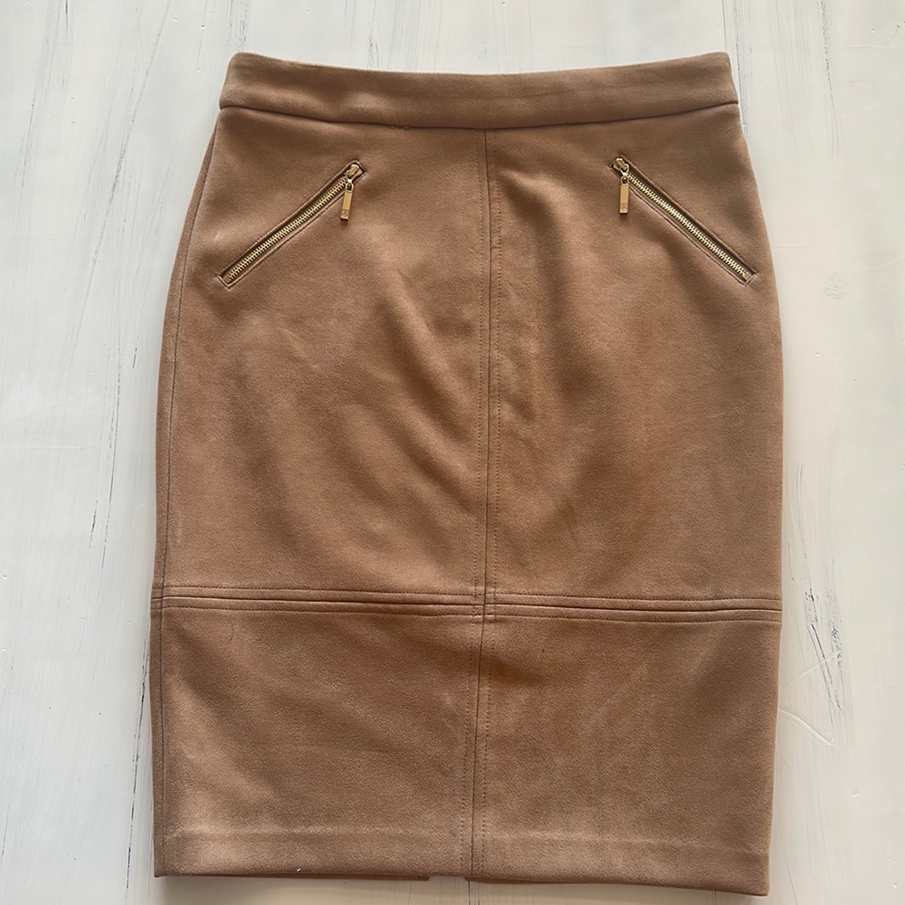 IVANKA TRUMP PENCIL SKIRT